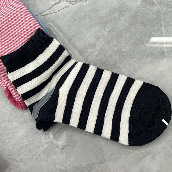 Women's Naxos Set of 3 Pairs of Ankle Socks - Picture 7 of 7